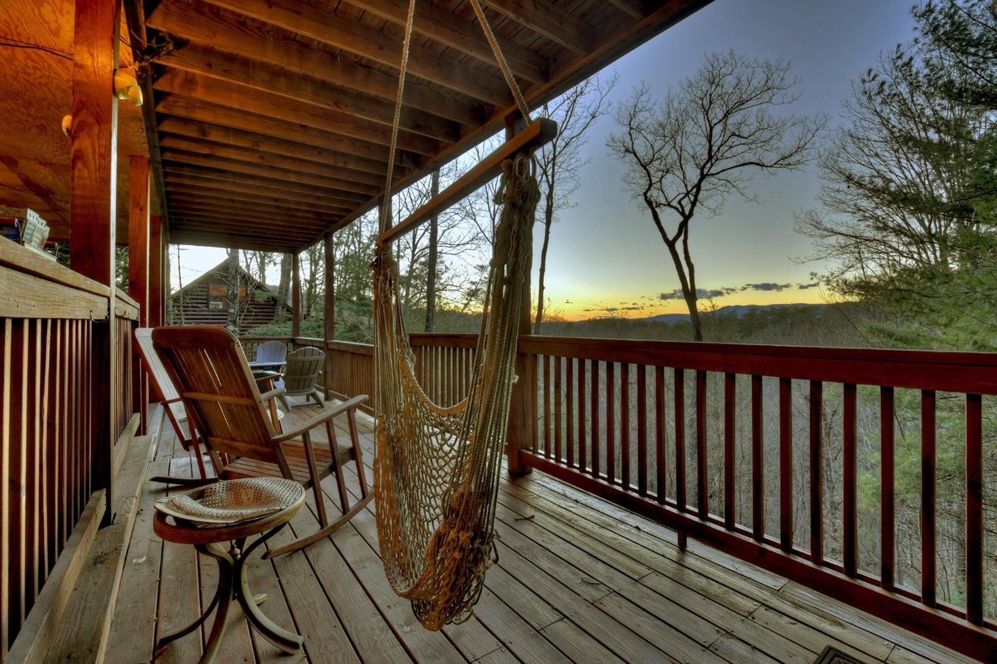 Talking Leaves Hot Tub Firepit And Comfy King Beds Βίλα Ellijay Εξωτερικό φωτογραφία