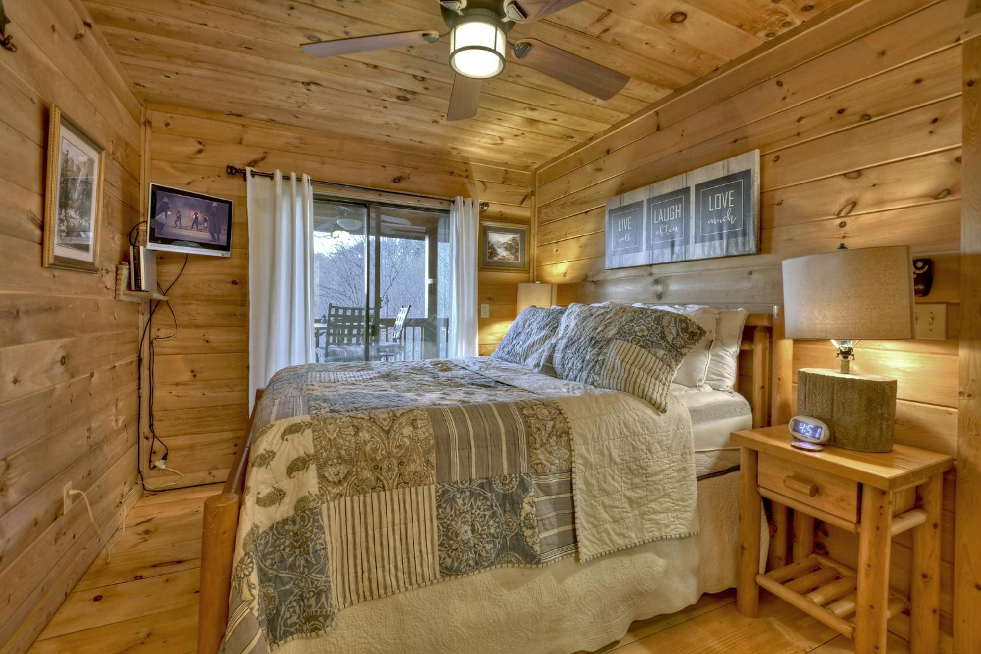 Talking Leaves Hot Tub Firepit And Comfy King Beds Βίλα Ellijay Εξωτερικό φωτογραφία